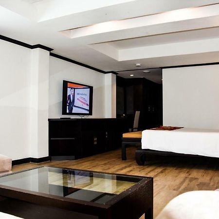 Pride Beach Resort - Adults Only Patong Luaran gambar