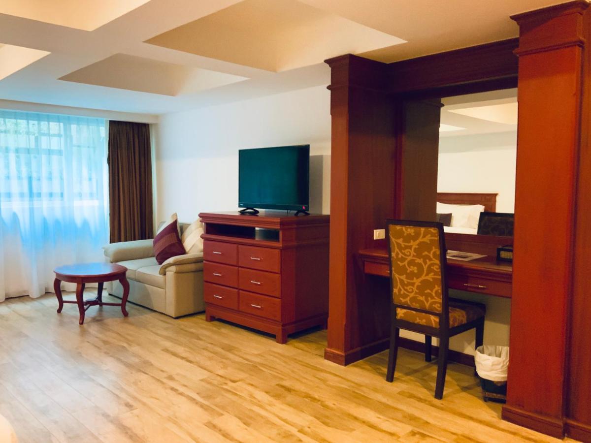 Pride Beach Resort - Adults Only Patong Luaran gambar